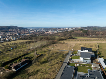 Prodej pozemku 749 m², Zlín