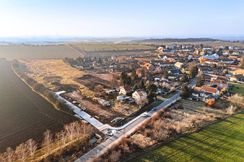 Prodej pozemku 11703 m², Sibřina