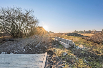 Prodej pozemku 11703 m², Sibřina