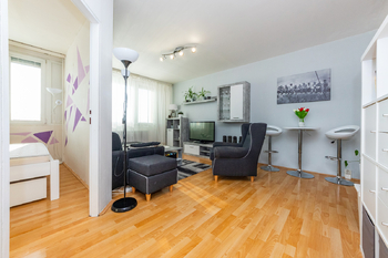 Pronájem bytu 2+kk v osobním vlastnictví 43 m², Praha 8 - Bohnice