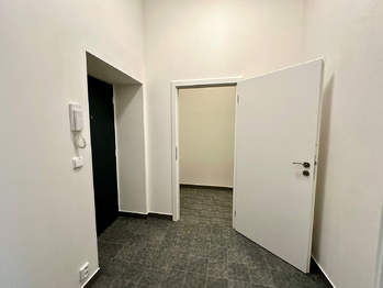 Prodej bytu 3+kk v osobním vlastnictví 89 m², Svémyslice