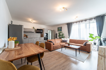 Obývací pokoj  - Prodej domu 84 m², Unhošť