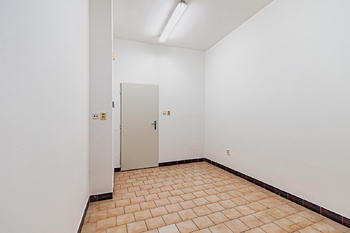 Pronájem obchodních prostor 94 m², Praha 6 - Břevnov