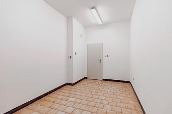 Pronájem obchodních prostor 94 m², Praha 6 - Břevnov