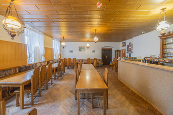 Prodej restaurace 1700 m², Chudenice