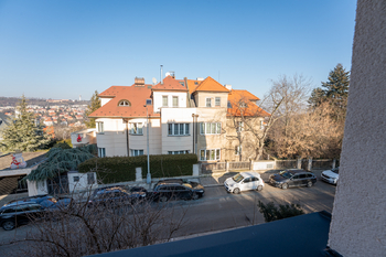 Prodej bytu 3+1 v osobním vlastnictví 90 m², Praha 5 - Košíře