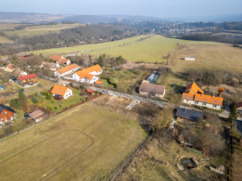 Prodej pozemku 1075 m², Svinaře