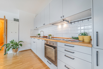 Prodej bytu 2+kk v osobním vlastnictví 56 m², Praha 8 - Libeň