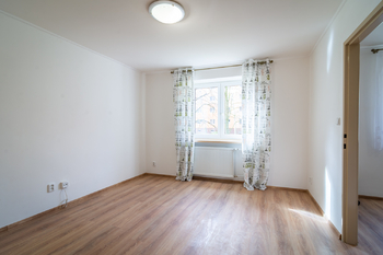 Pronájem bytu 1+1 v osobním vlastnictví 32 m², Kladno