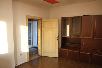 Prodej domu 1045 m², Libochovice