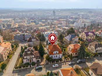 Prodej domu 325 m², Praha 9 - Vysočany