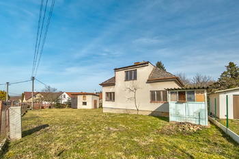 Prodej domu 145 m², Břasy