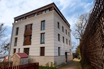 Pronájem bytu 5+1 v osobním vlastnictví 182 m², Praha 2 - Vinohrady