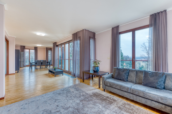 Pronájem bytu 5+1 v osobním vlastnictví 182 m², Praha 2 - Vinohrady