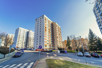 Prodej bytu 1+kk v osobním vlastnictví 26 m², Praha 6 - Vokovice