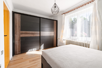Prodej domu 222 m², Praha 5 - Lipence