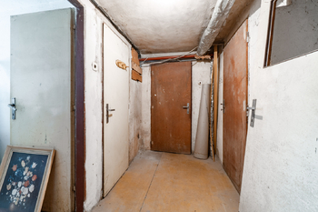 Prodej domu 222 m², Praha 5 - Lipence