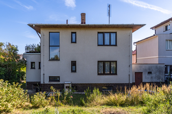 Prodej domu 222 m², Praha 5 - Lipence