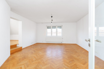 Prodej bytu 3+1 v družstevním vlastnictví 90 m², Praha 7 - Holešovice