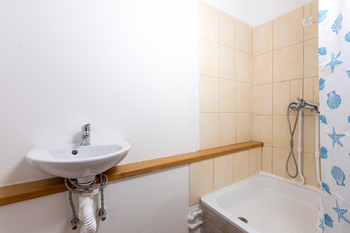 Prodej obchodních prostor 45 m², Praha 6 - Ruzyně