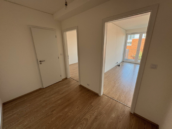 Chodba - Prodej bytu 3+kk v osobním vlastnictví 76 m², Brno