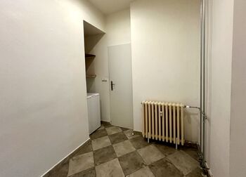 Pronájem bytu 1+kk v osobním vlastnictví 33 m², Praha 7 - Holešovice