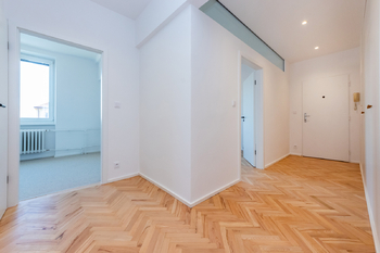 Prodej bytu 3+kk v osobním vlastnictví 61 m², Praha 10 - Strašnice