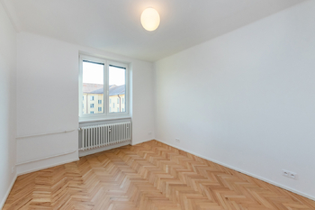 Prodej bytu 3+kk v osobním vlastnictví 61 m², Praha 10 - Strašnice