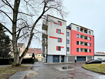 Prodej bytu 3+kk v osobním vlastnictví 109 m², České Budějovice