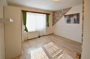 POKOJ 2 V PATŘE - Prodej domu 180 m², Praha 6 - Řepy