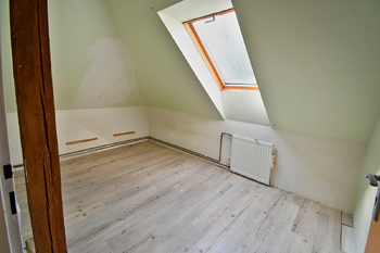 LOŽNICE / ŠATNA V PATŘE - Prodej domu 180 m², Praha 6 - Řepy
