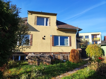 Prodej domu 180 m², Praha 6 - Řepy