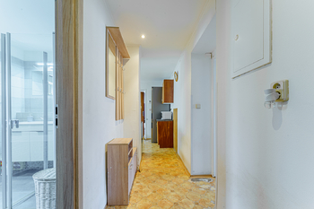 Prodej bytu 3+1 v osobním vlastnictví 72 m², Jince