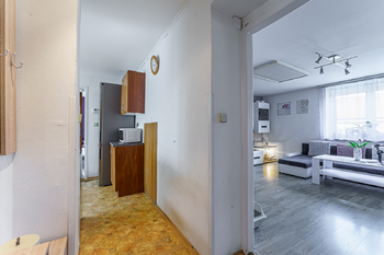 Prodej bytu 3+1 v osobním vlastnictví 72 m², Jince