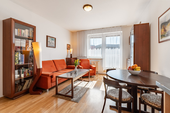 Prodej bytu 2+kk v osobním vlastnictví 57 m², Praha 8 - Libeň