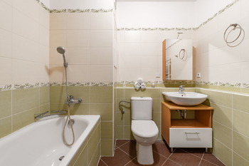 Prodej bytu 2+kk v osobním vlastnictví 57 m², Praha 8 - Libeň