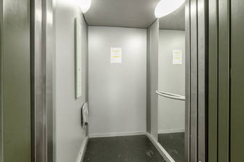 Prodej bytu 2+kk v osobním vlastnictví 57 m², Praha 8 - Libeň