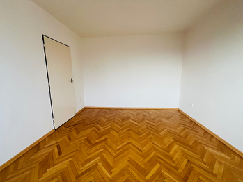 Pronájem bytu 2+1 v osobním vlastnictví 56 m², Husinec