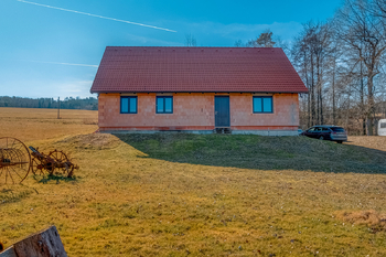 Prodej pozemku 2750 m², Habří