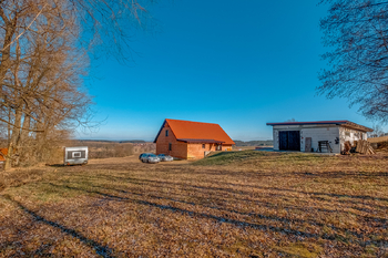 Prodej pozemku 2750 m², Habří