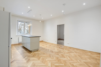 Pronájem bytu 2+kk v družstevním vlastnictví 65 m², Praha 3 - Žižkov