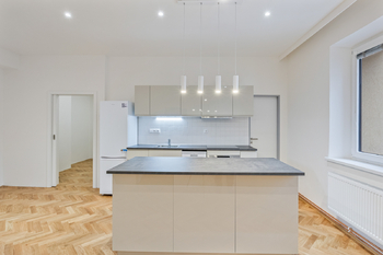 Pronájem bytu 2+kk v osobním vlastnictví 75 m², Praha 3 - Žižkov