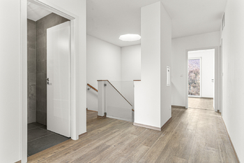 Prodej domu 211 m², Praha 5 - Zbraslav