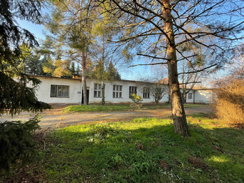 Prodej jiných prostor 662 m², Kunovice