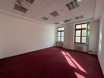 Pronájem kancelářských prostor 181 m², Vyškov