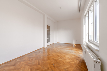 Pronájem bytu 2+kk v osobním vlastnictví 68 m², Praha 6 - Střešovice