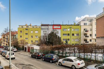 Pronájem bytu 2+kk v osobním vlastnictví 68 m², Praha 6 - Střešovice