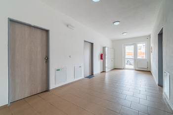 Pronájem bytu 2+kk v osobním vlastnictví 49 m², Radnice