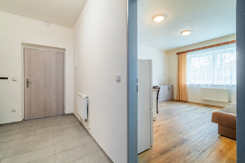 Pronájem bytu 2+kk v osobním vlastnictví 49 m², Radnice