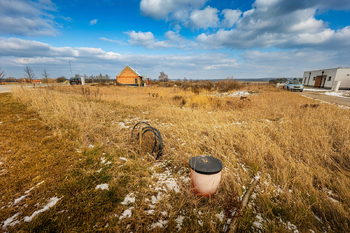 Prodej pozemku 820 m², Lišov